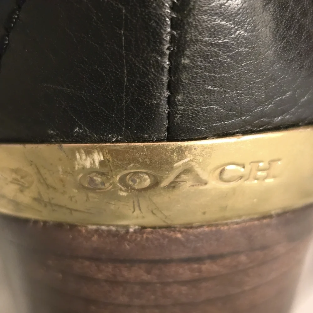 Coach stylish black